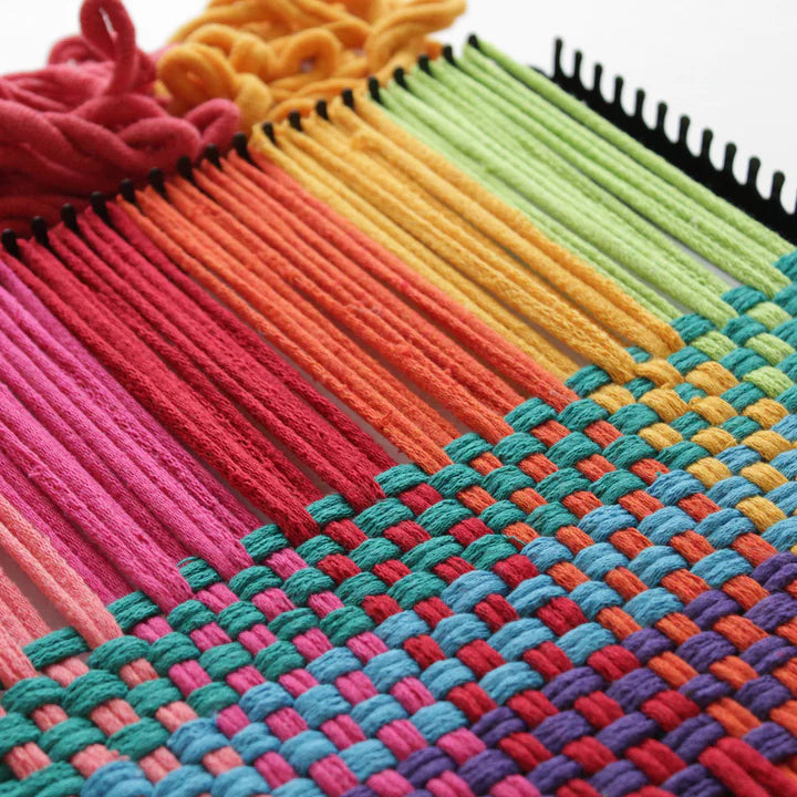 Kids Weaving - Potholder Loom