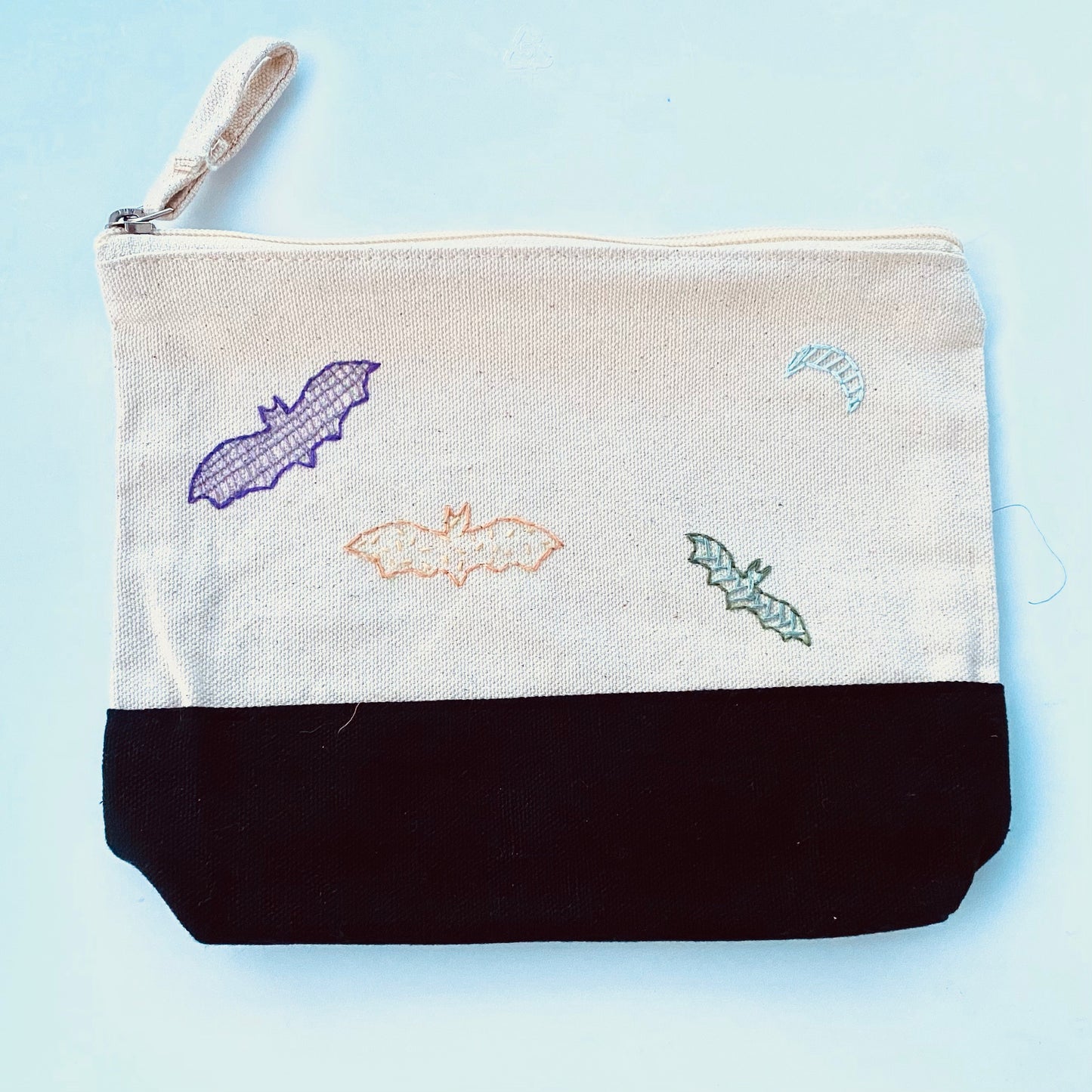 Zipper Pouch - Embroidered Designs