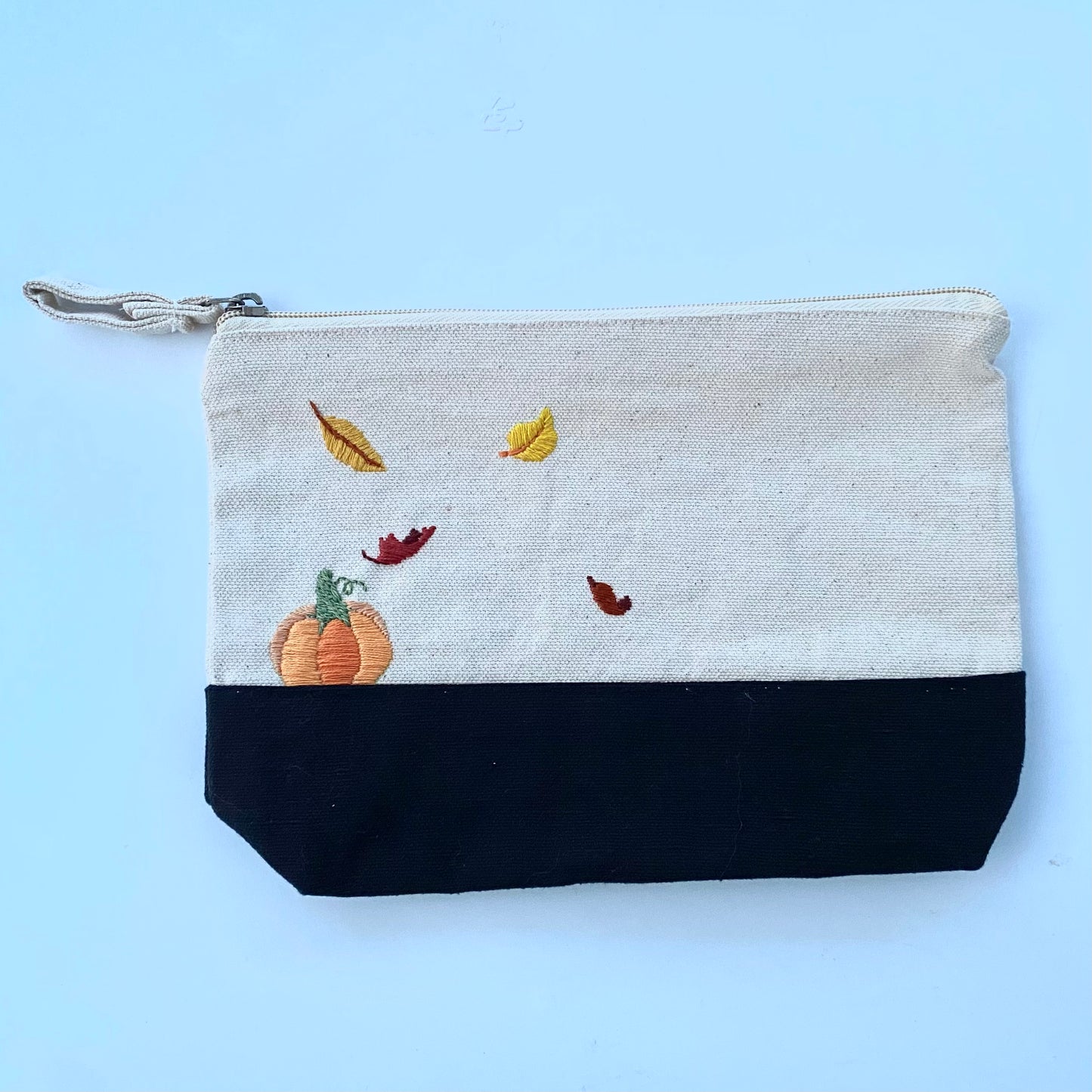 Zipper Pouch - Embroidered Designs