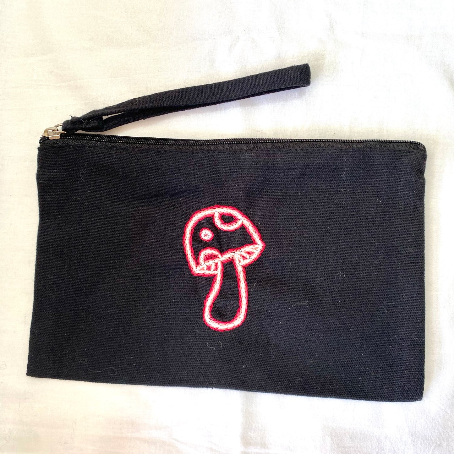 Zipper Pouch - Embroidered Designs